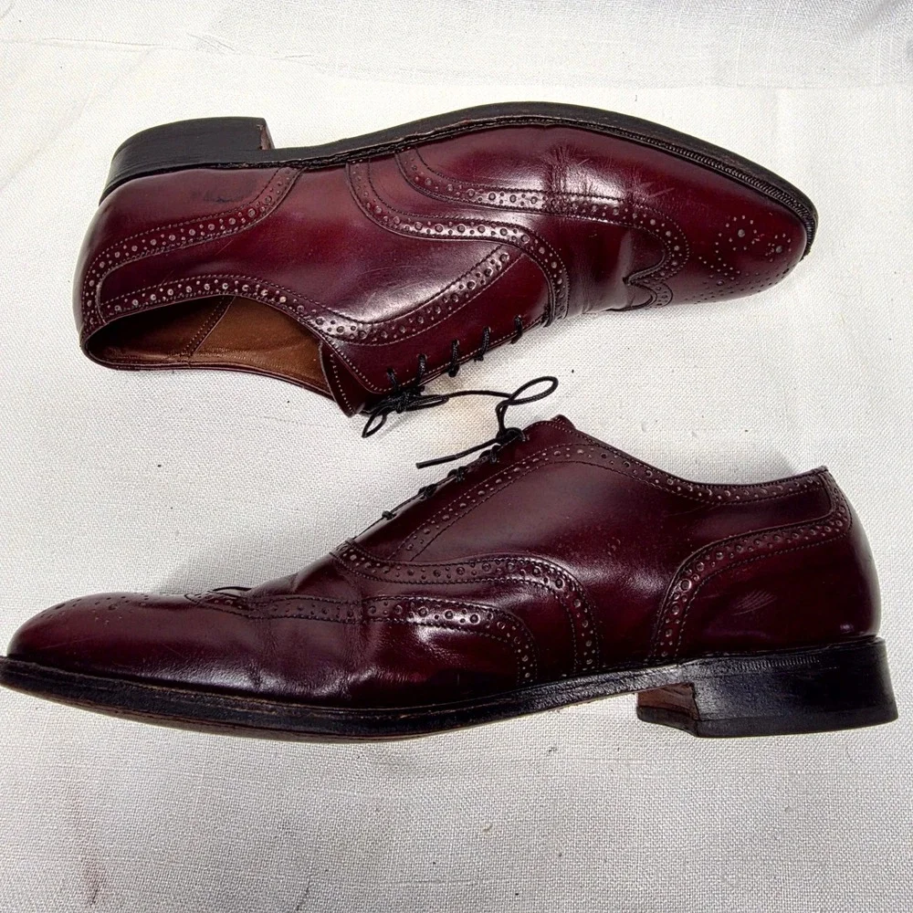 Bostonian Men's Merlot Leather Wingtip Lace-Up Oxfords